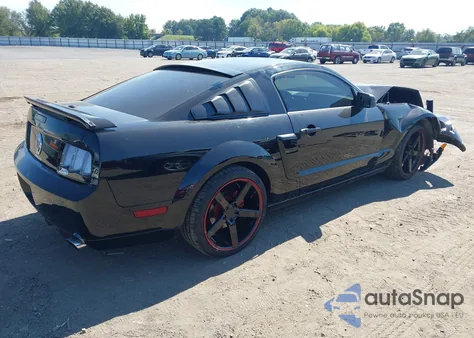 2007 Ford Mustang Gt Deluxe/Gt Premium из США, поврежденный, VIN 1ZVFT82H975258966